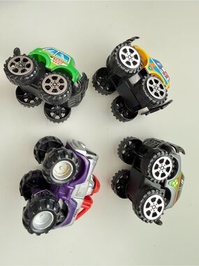 Mini Monster Trucks Toys - Green, Yellow, Purple, Black - 4 pieces